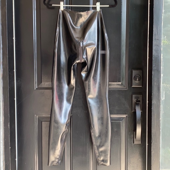 POLYMORPHE Latex leggings - Picture 7 of 12